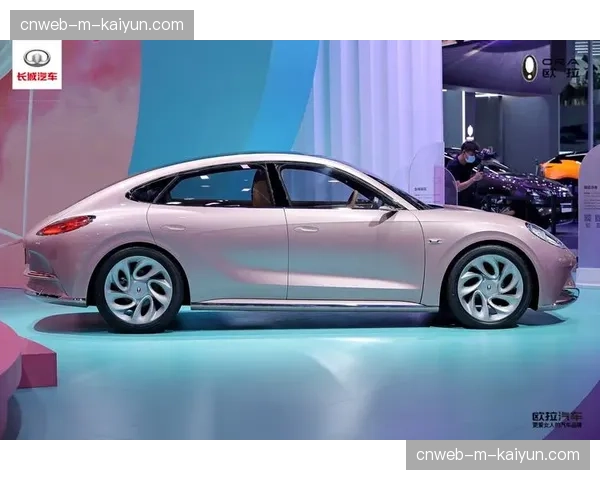 国际汽联启动新一期“女孩赛道日”计划，旨在培养女性技师